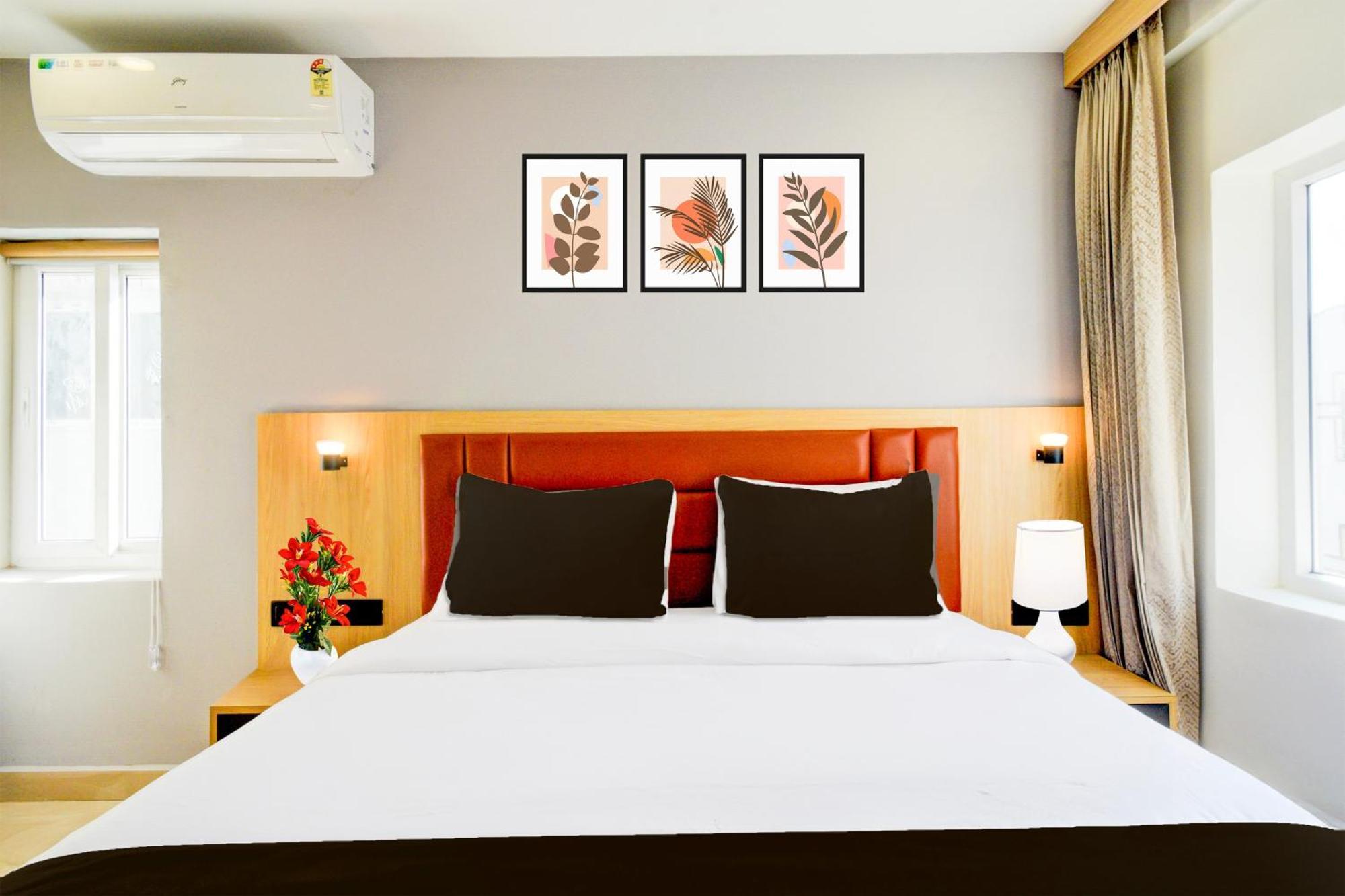 Townhouse Aarav Business Hotel Hyderabad Exteriör bild